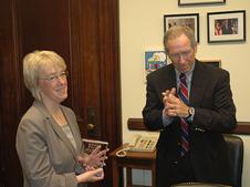 Recognizing Senator Murray's Efforts to Preserve Wenatchee Valley  Medical Center